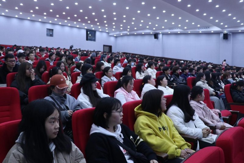 我院承办“开学第一课”系列讲座之:“毛泽东军事思想”2