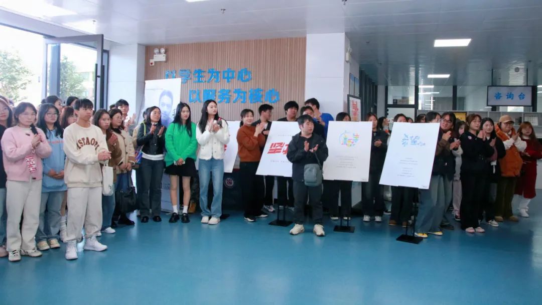 展览现场.jpg